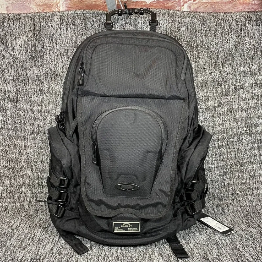 Oakley VSL Icon Backpack Blackout FOS901774 NWT Laptop Tactical Travel Bag 150